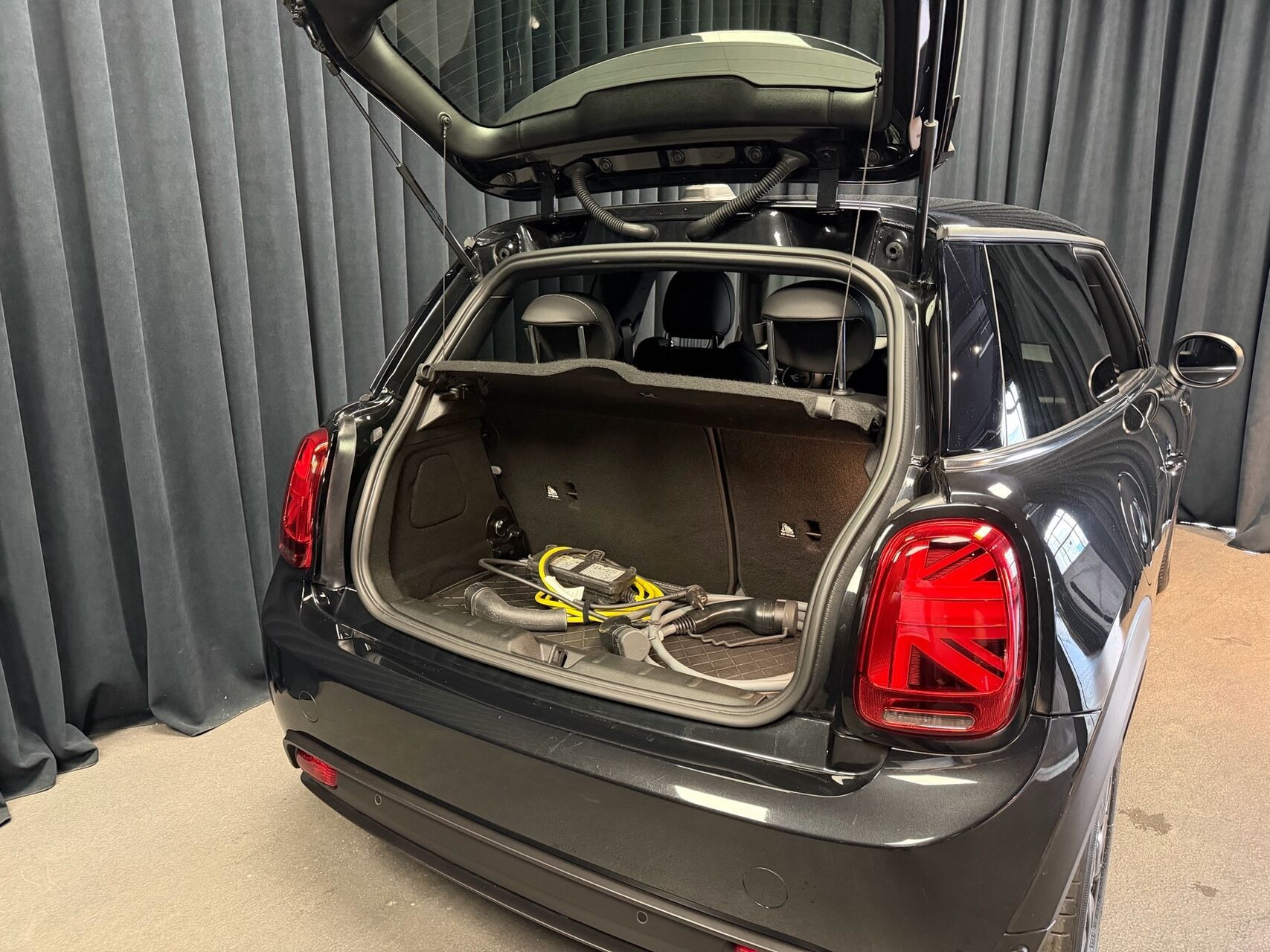 Sort Mini Cooper fra 2023