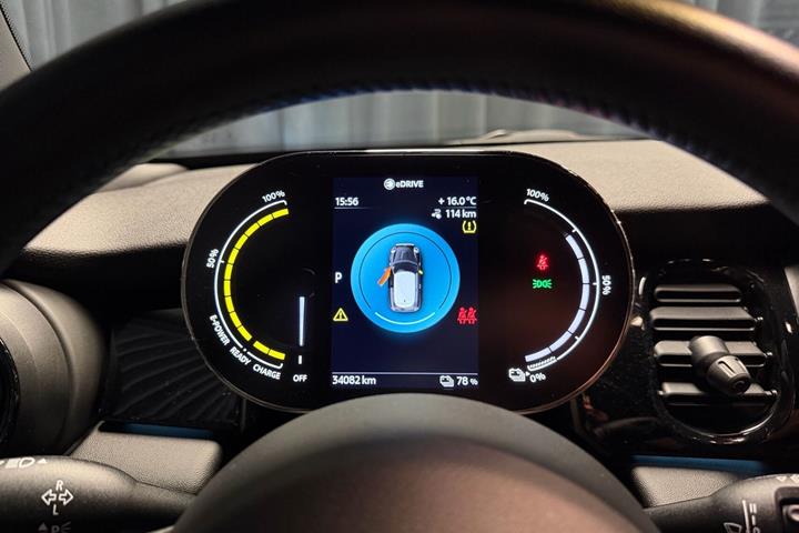 Sort Mini Cooper fra 2023