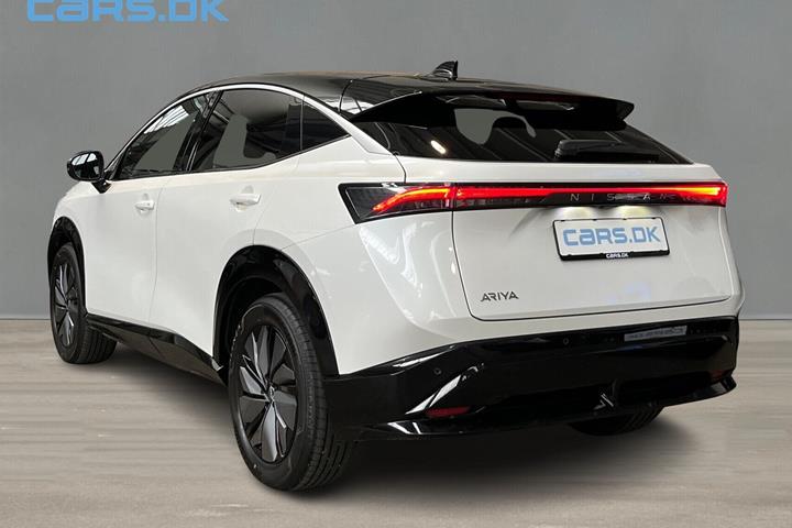 Hvid Nissan Ariya fra 2024