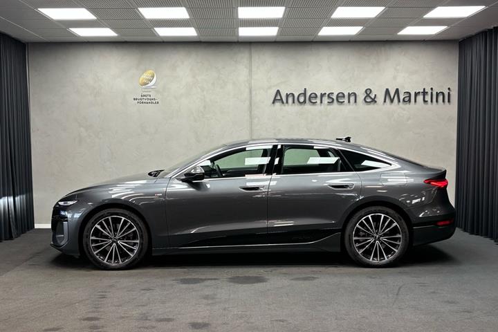 Grå Audi A6 fra 2025