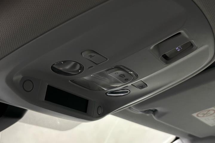 Sort Peugeot 308 fra 2018