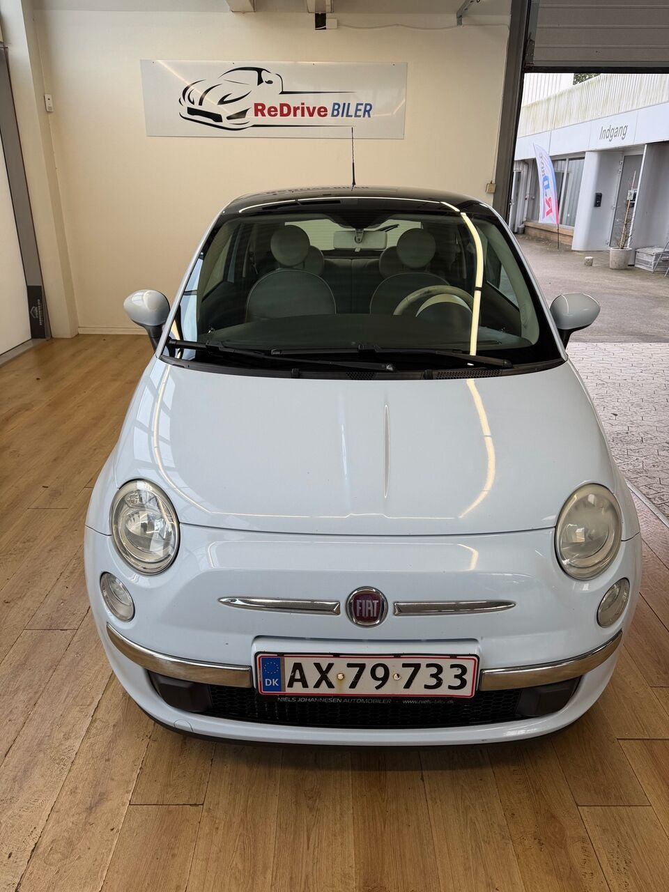 Blå Fiat 500 fra 2008