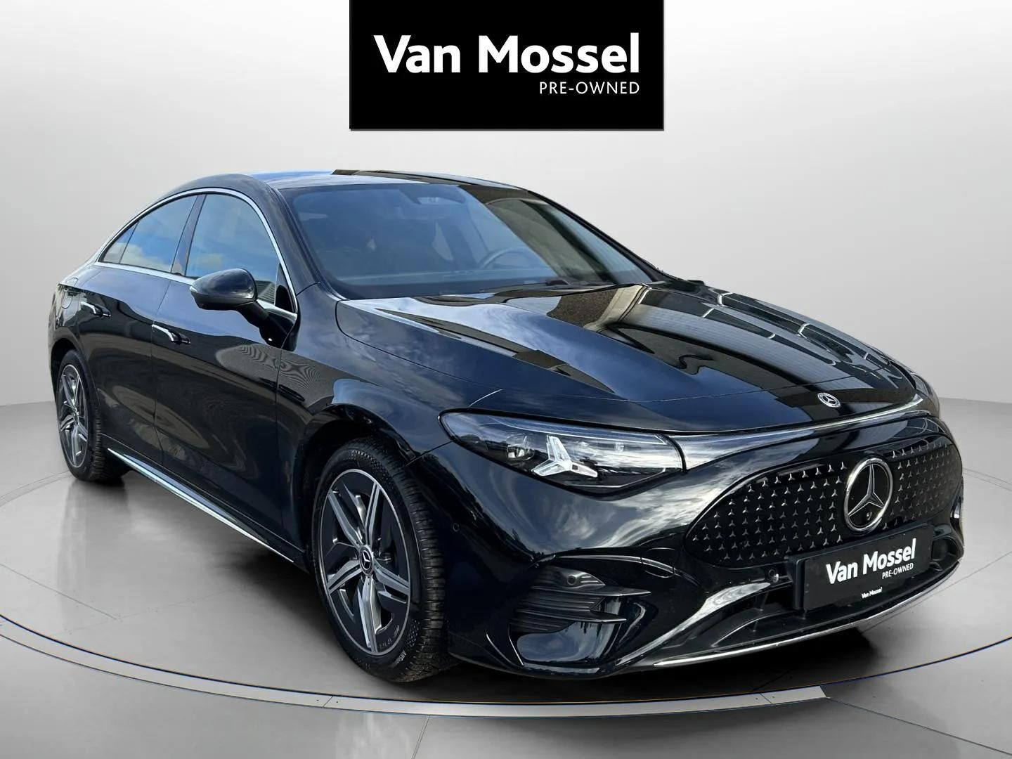 Sort Mercedes CLA250+ fra 2025