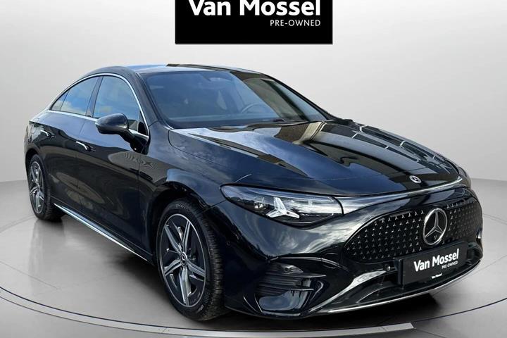 Sort Mercedes CLA250+ fra 2025