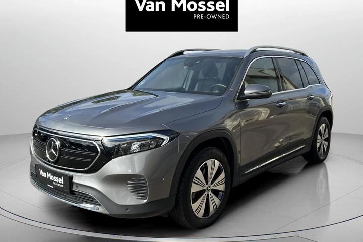 Grå Mercedes EQB250 fra 2023