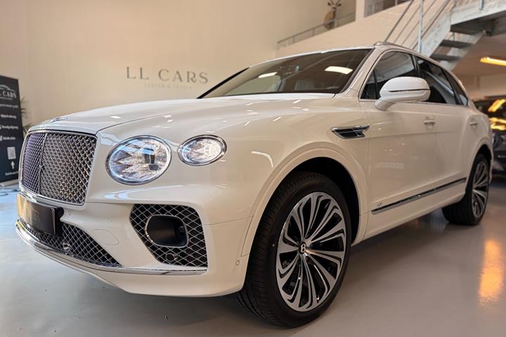 undefined Bentley Bentayga fra 2021