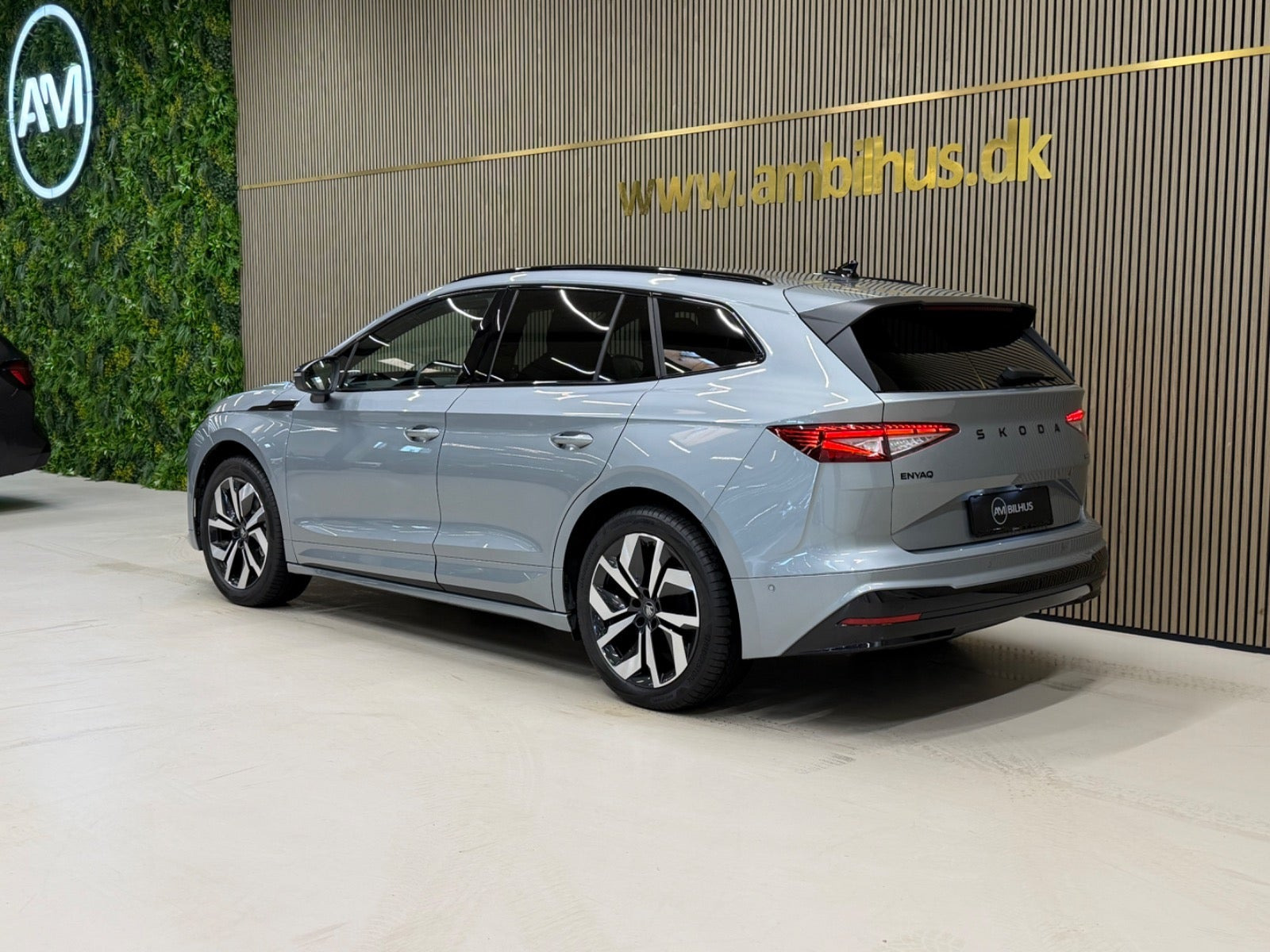 Sølv Skoda Enyaq fra 2026