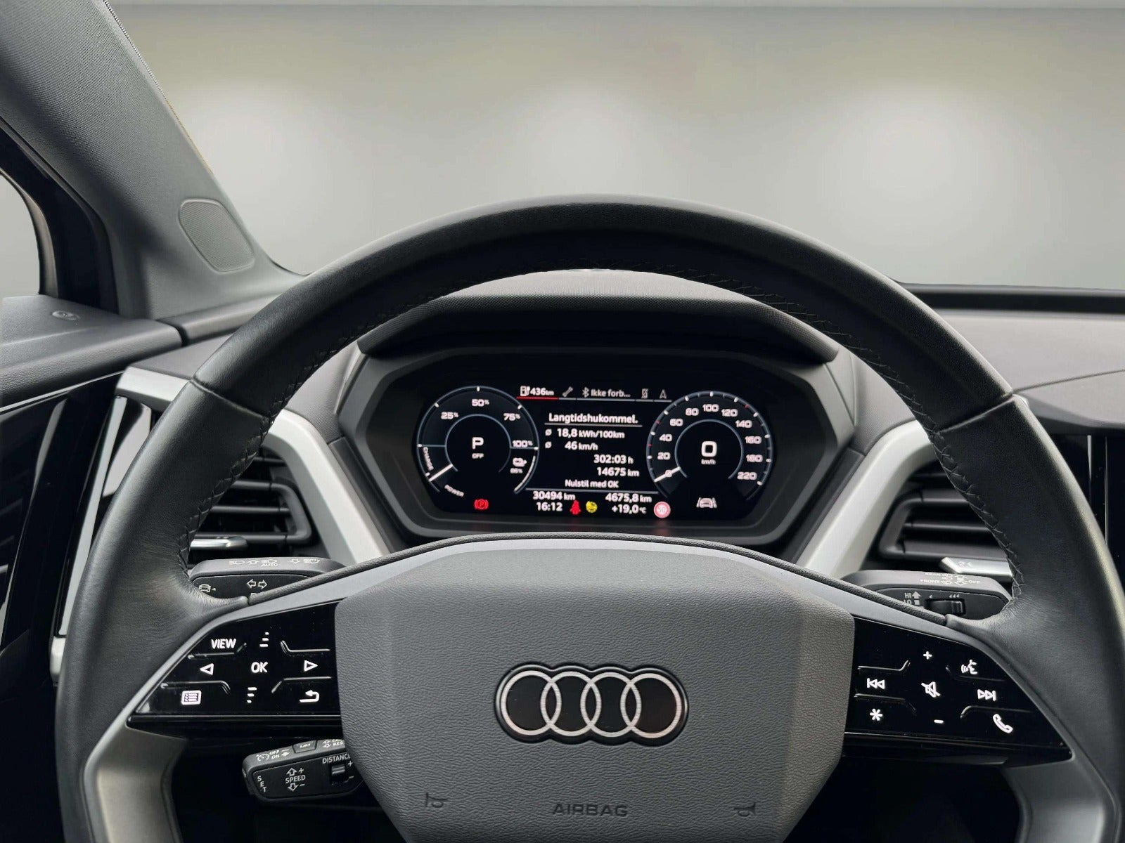 Sort Audi Q4 e-tron fra 2024