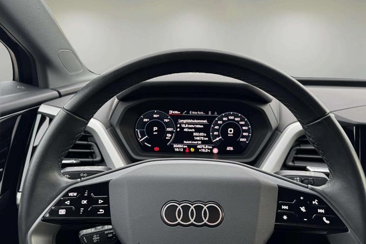 Sort Audi Q4 e-tron fra 2024