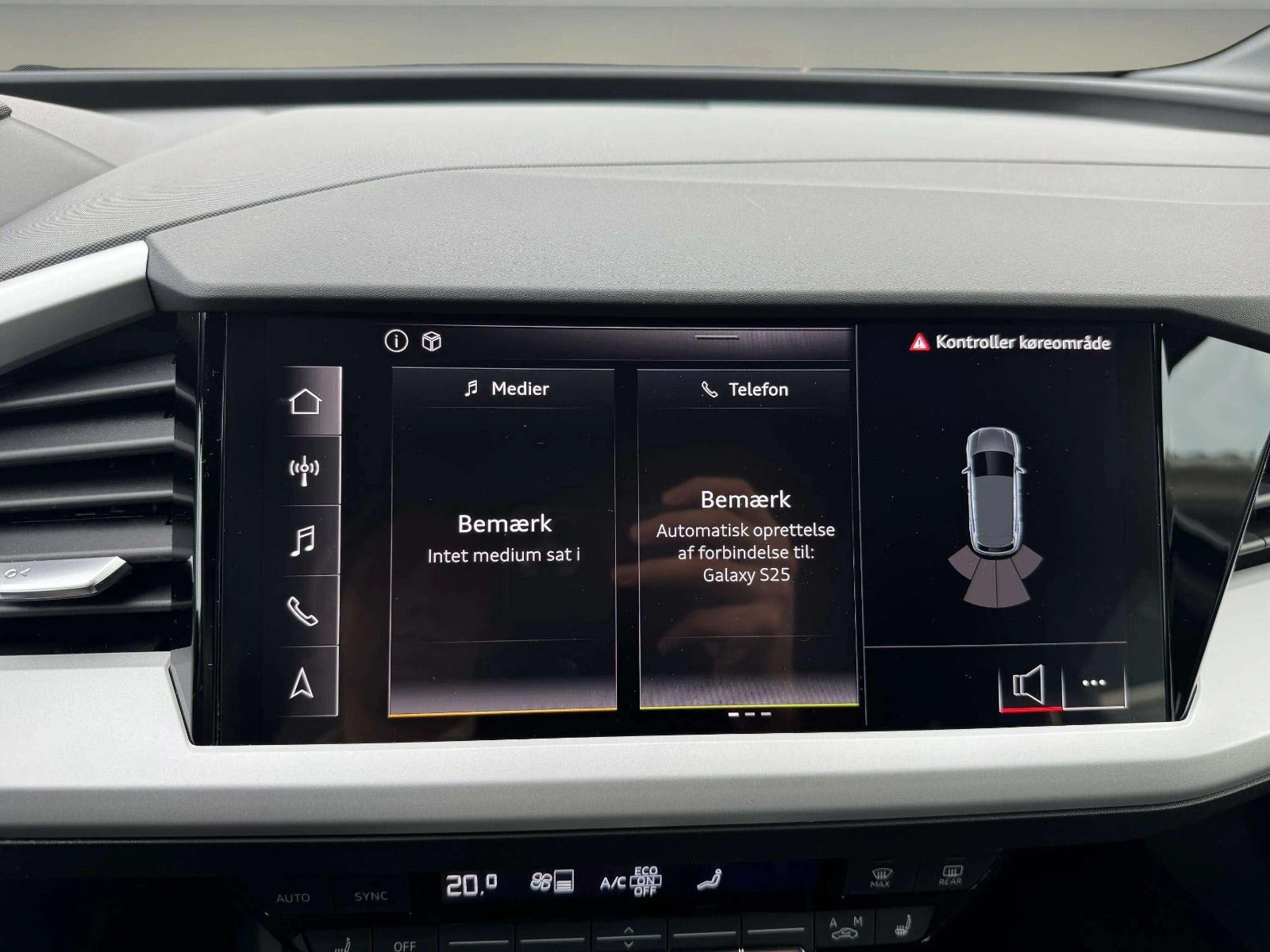 Sort Audi Q4 e-tron fra 2024