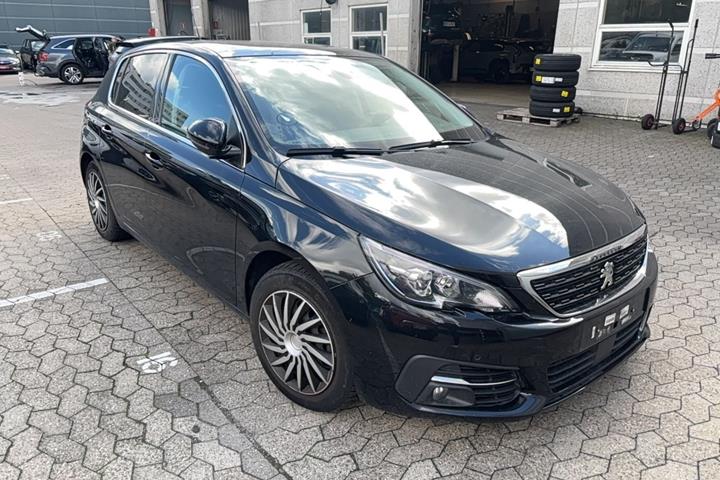 Sort Peugeot 308 fra 2019