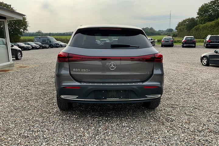 undefined Mercedes EQA250+ fra 2025
