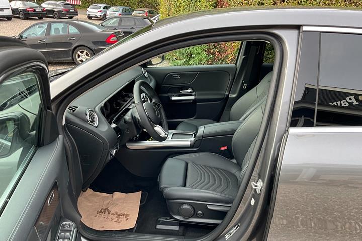 undefined Mercedes EQA250+ fra 2025