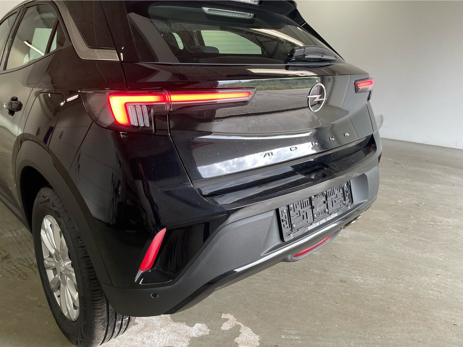 Sort Opel Mokka fra 2023