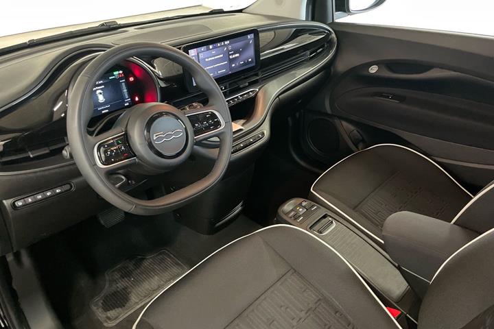 Sort Fiat 500e fra 2023