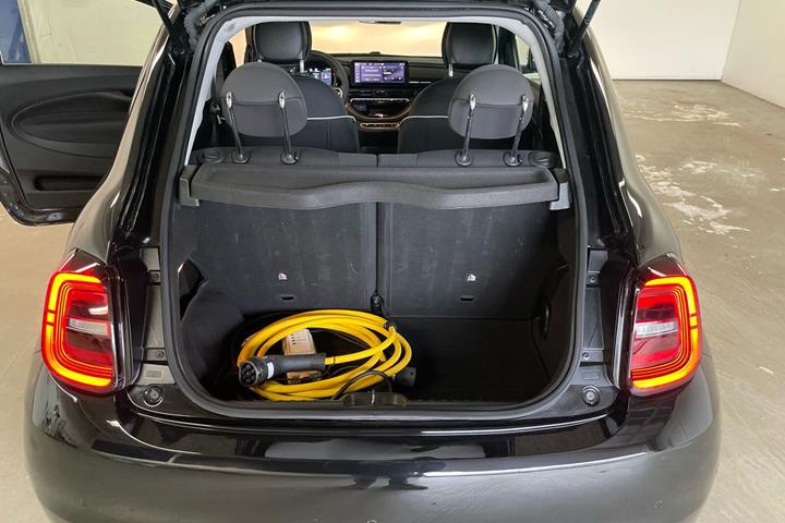 Sort Fiat 500e fra 2023