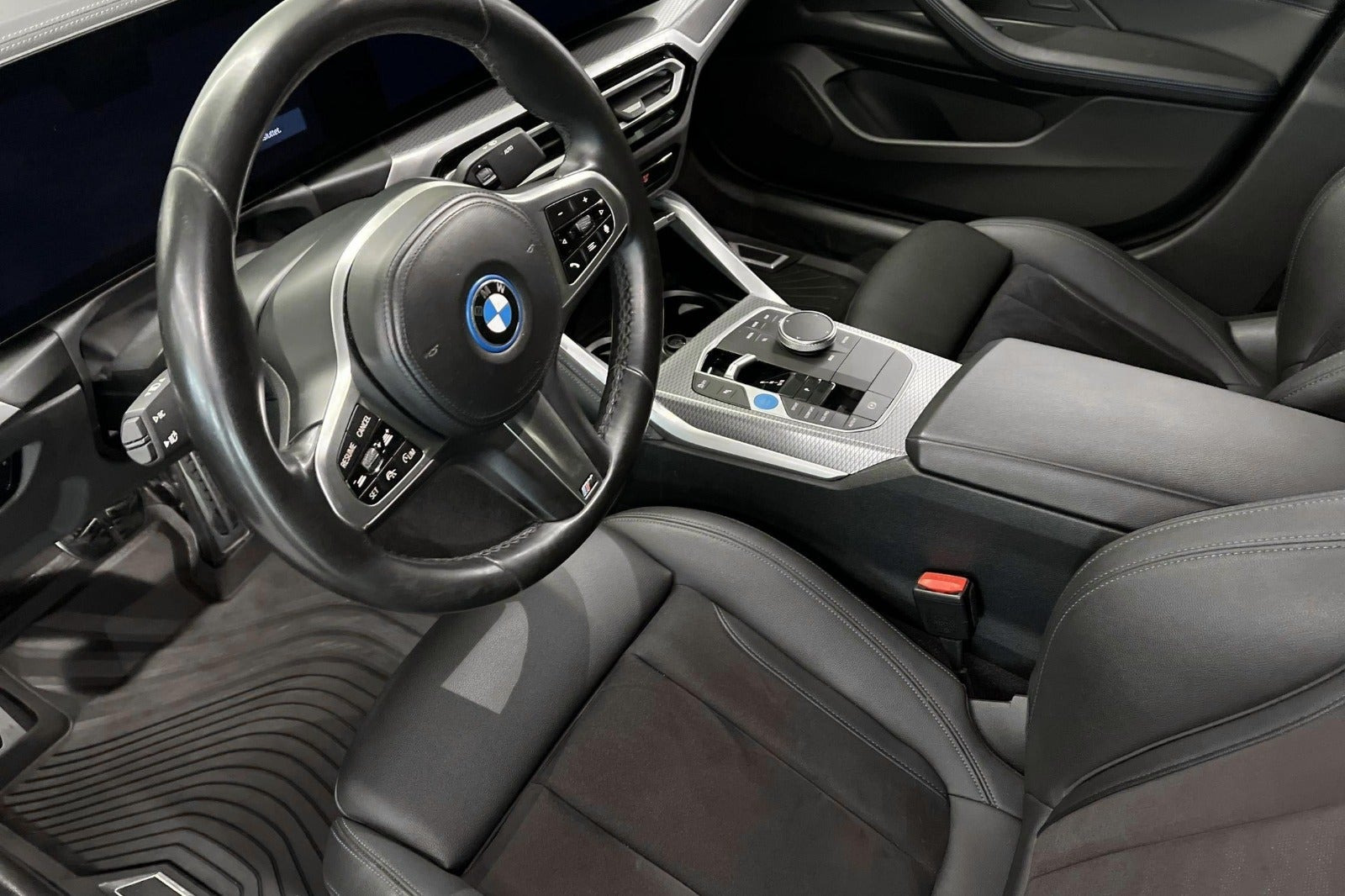 Sort BMW i4 fra 2023