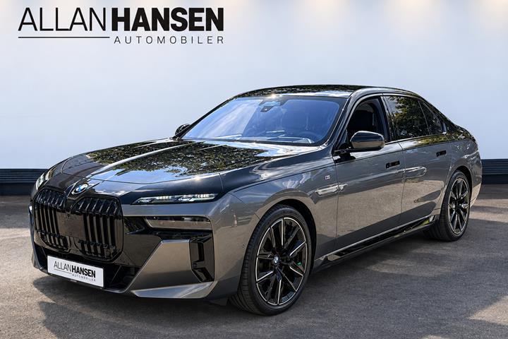 Grå BMW i7 fra 2023