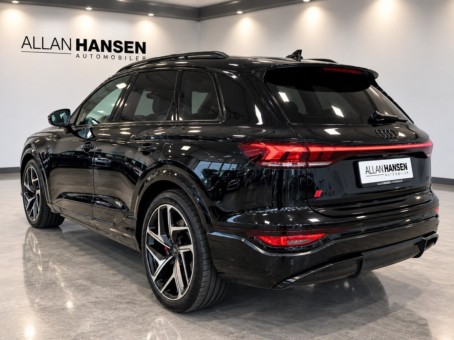 Sort Audi SQ6 e-tron fra 2025
