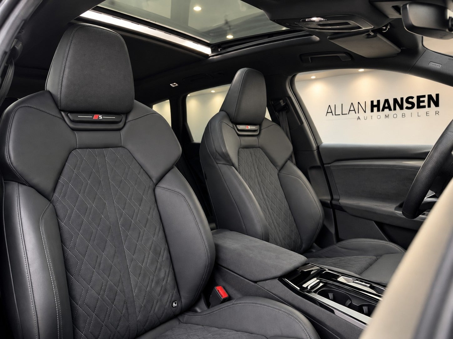 Sort Audi SQ6 e-tron fra 2025