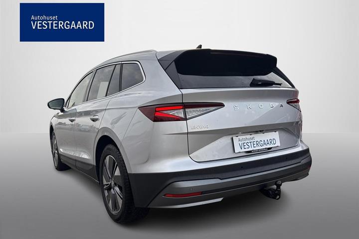 Sølv Skoda Enyaq fra 2025