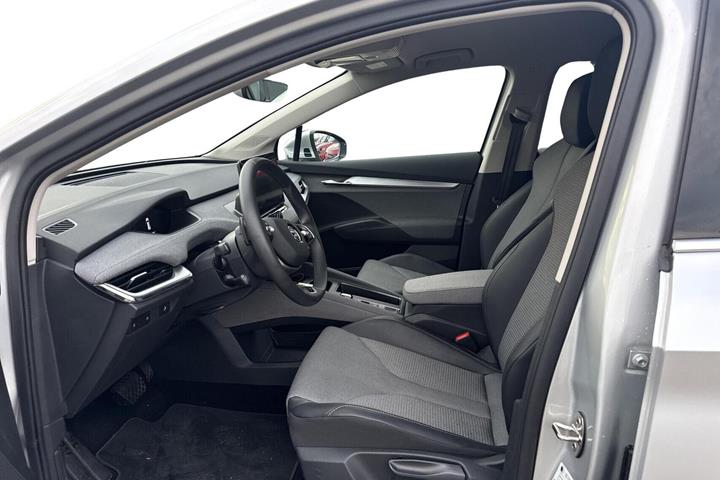Sølv Skoda Enyaq fra 2025