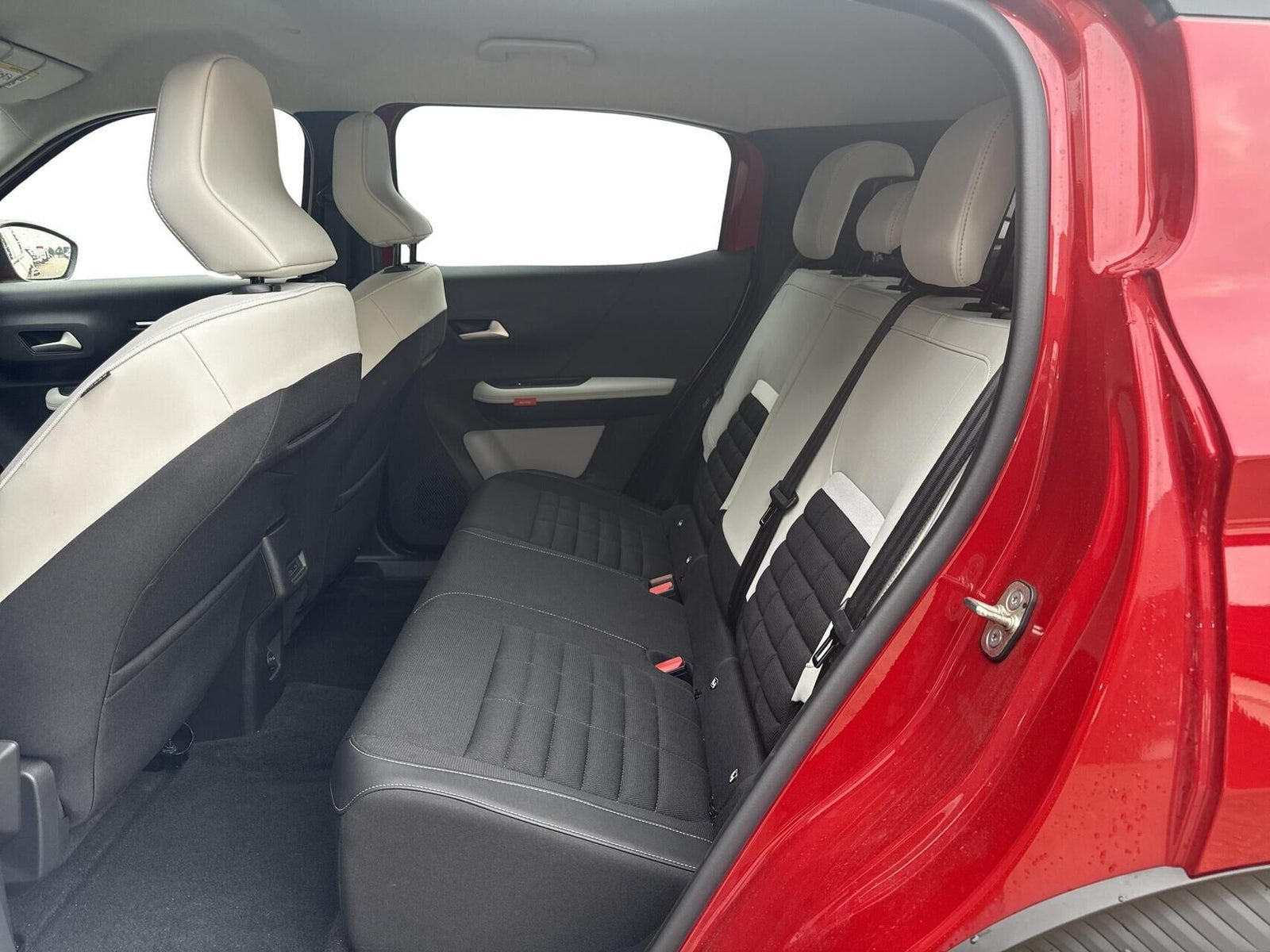 Rød Citroën e-C3 Aircross fra 2025