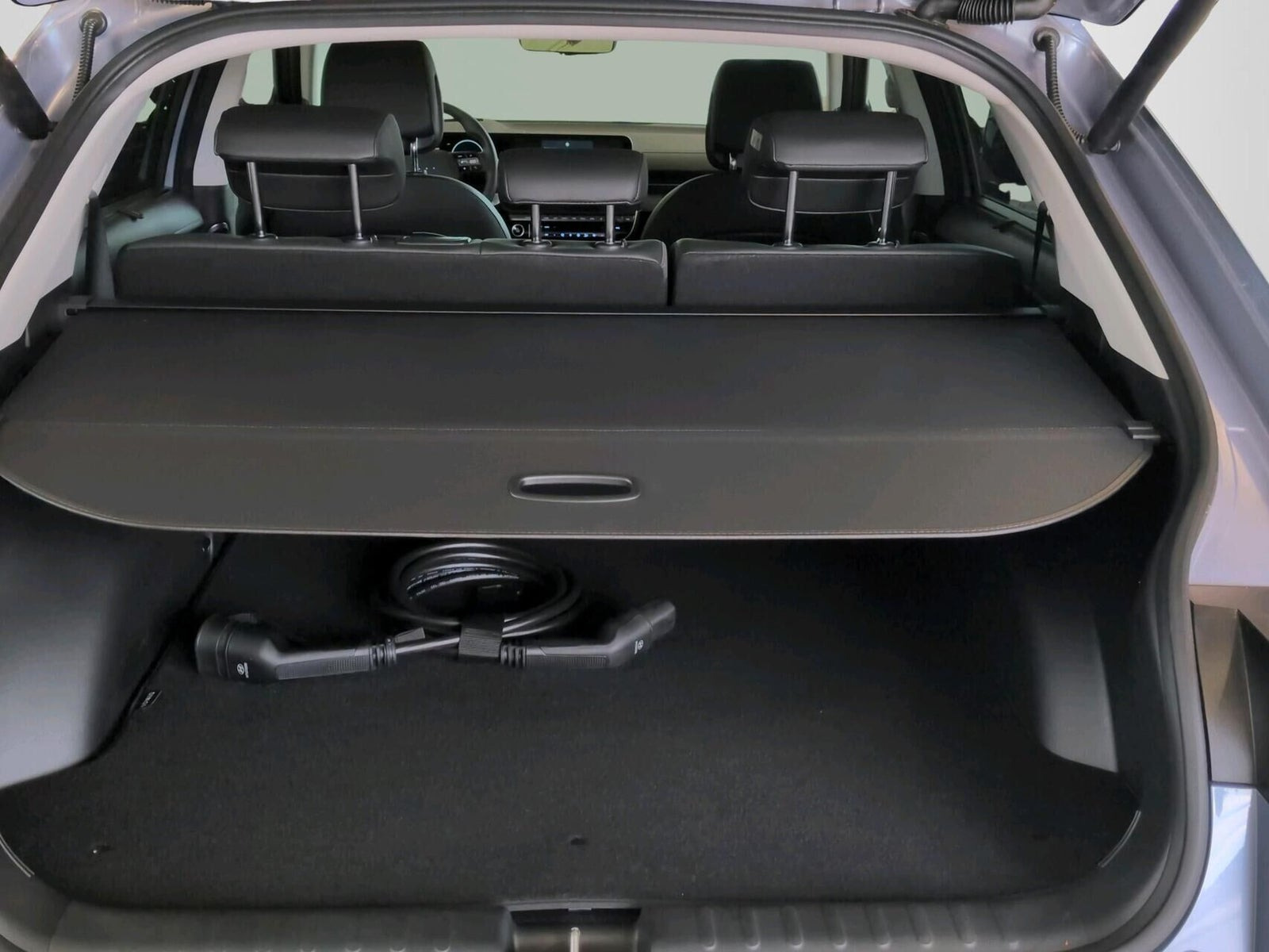 Beige Hyundai Ioniq 5 fra 2025