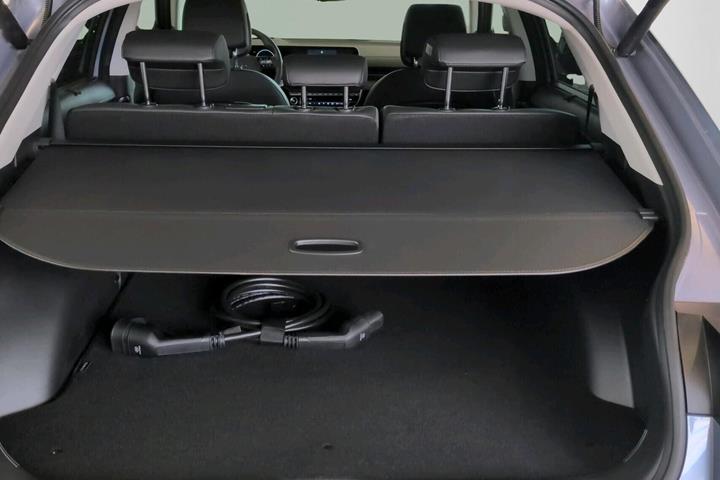Beige Hyundai Ioniq 5 fra 2025