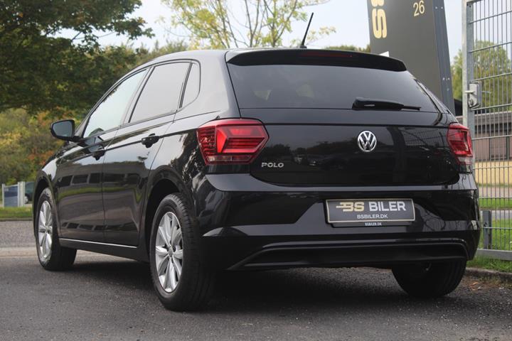 Sort VW Polo fra 2019