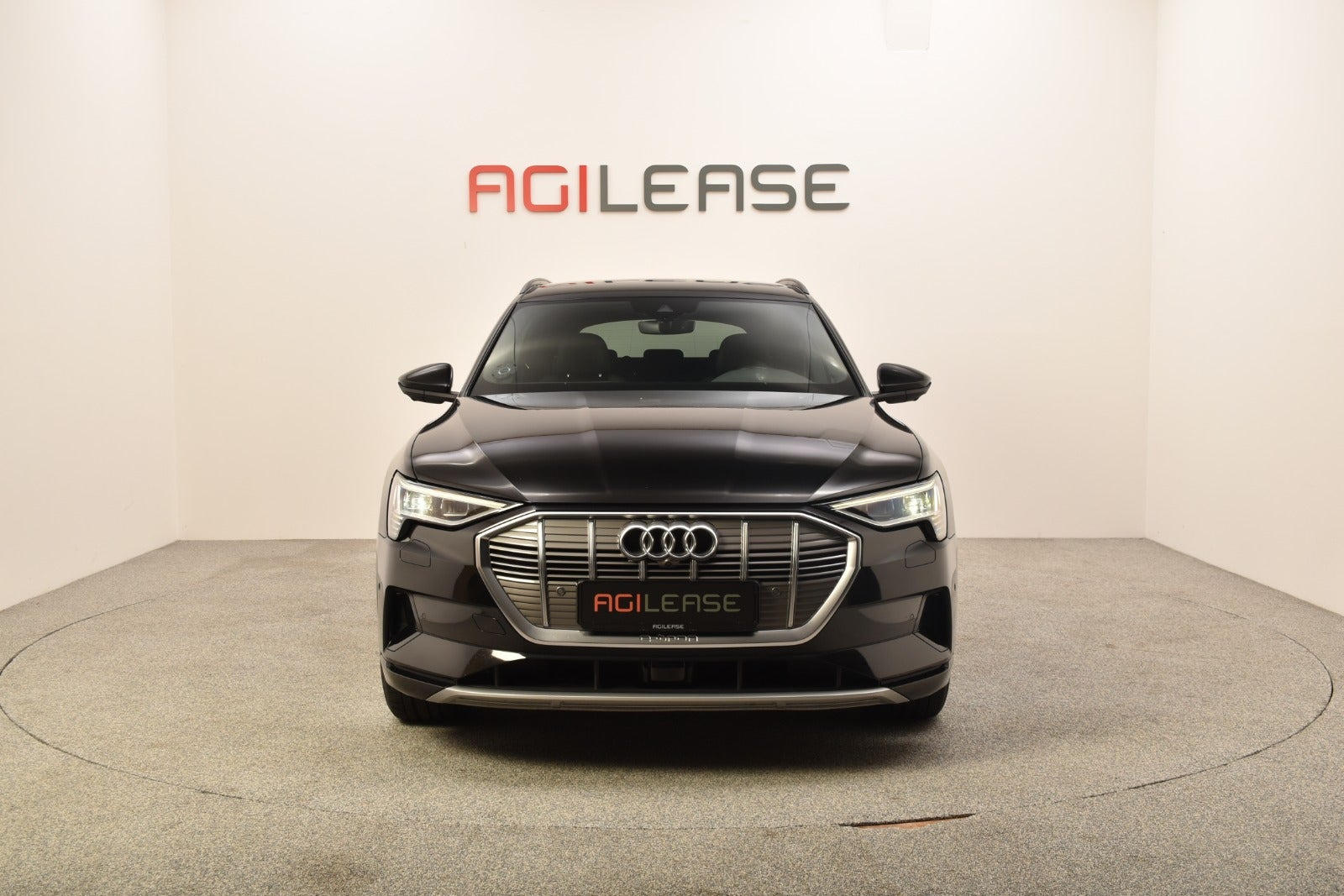 Sort Audi e-tron fra 2019