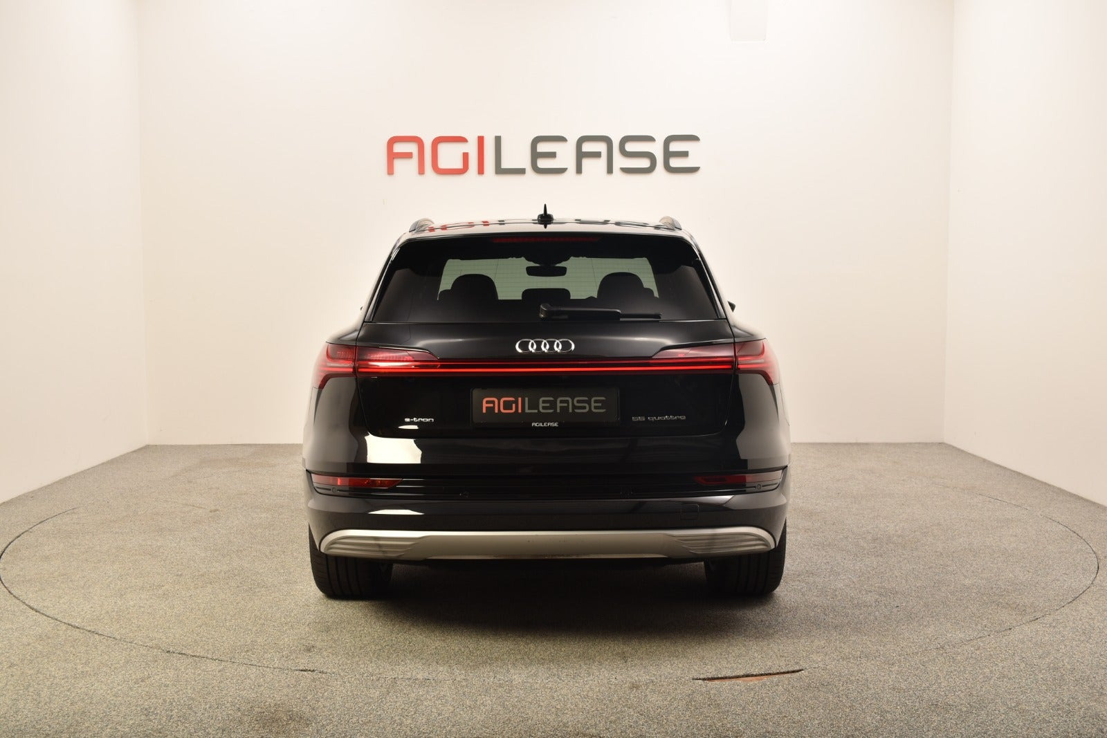 Sort Audi e-tron fra 2019
