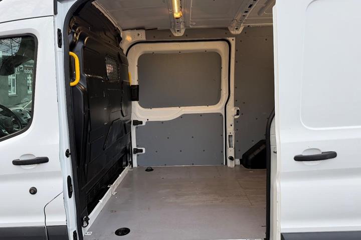 Hvid Ford Transit 350 L2 Van fra 2019