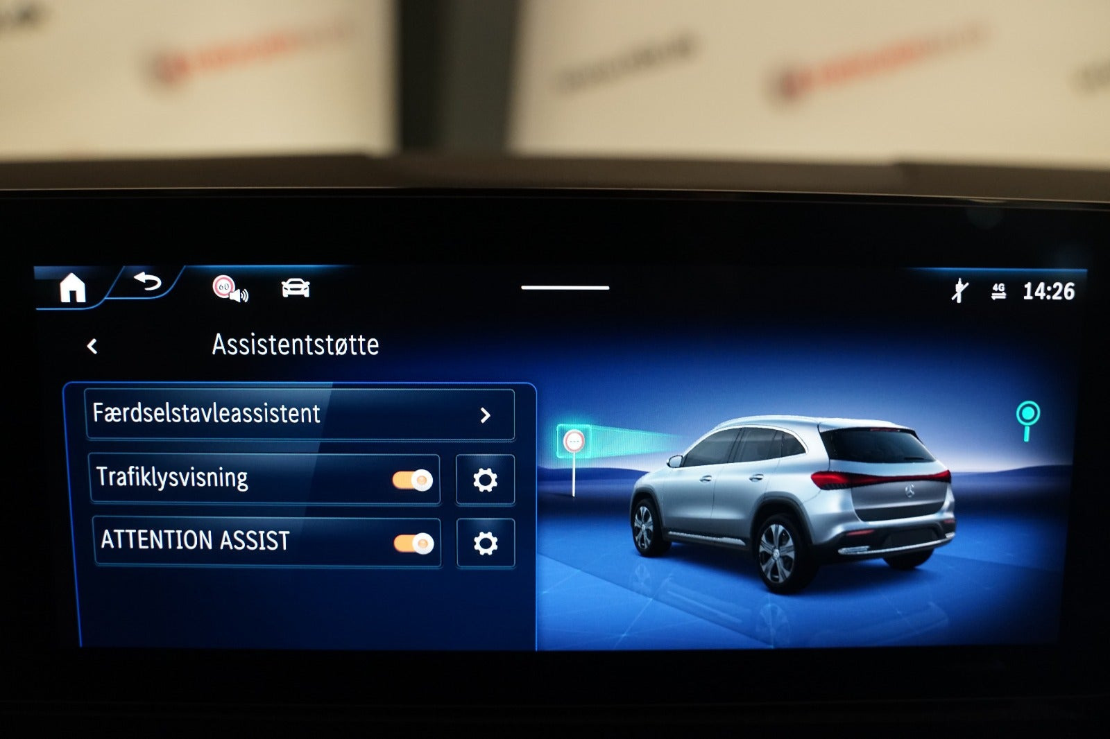Hvid Mercedes EQA250+ fra 2025