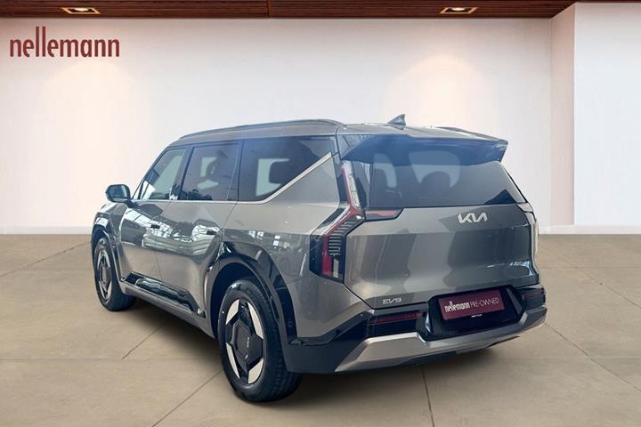 Grå Kia EV9 fra 2026