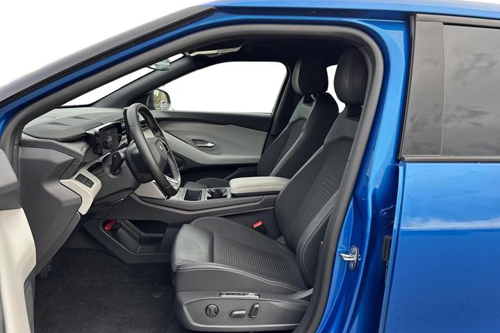 Blå Ford Capri fra 2025