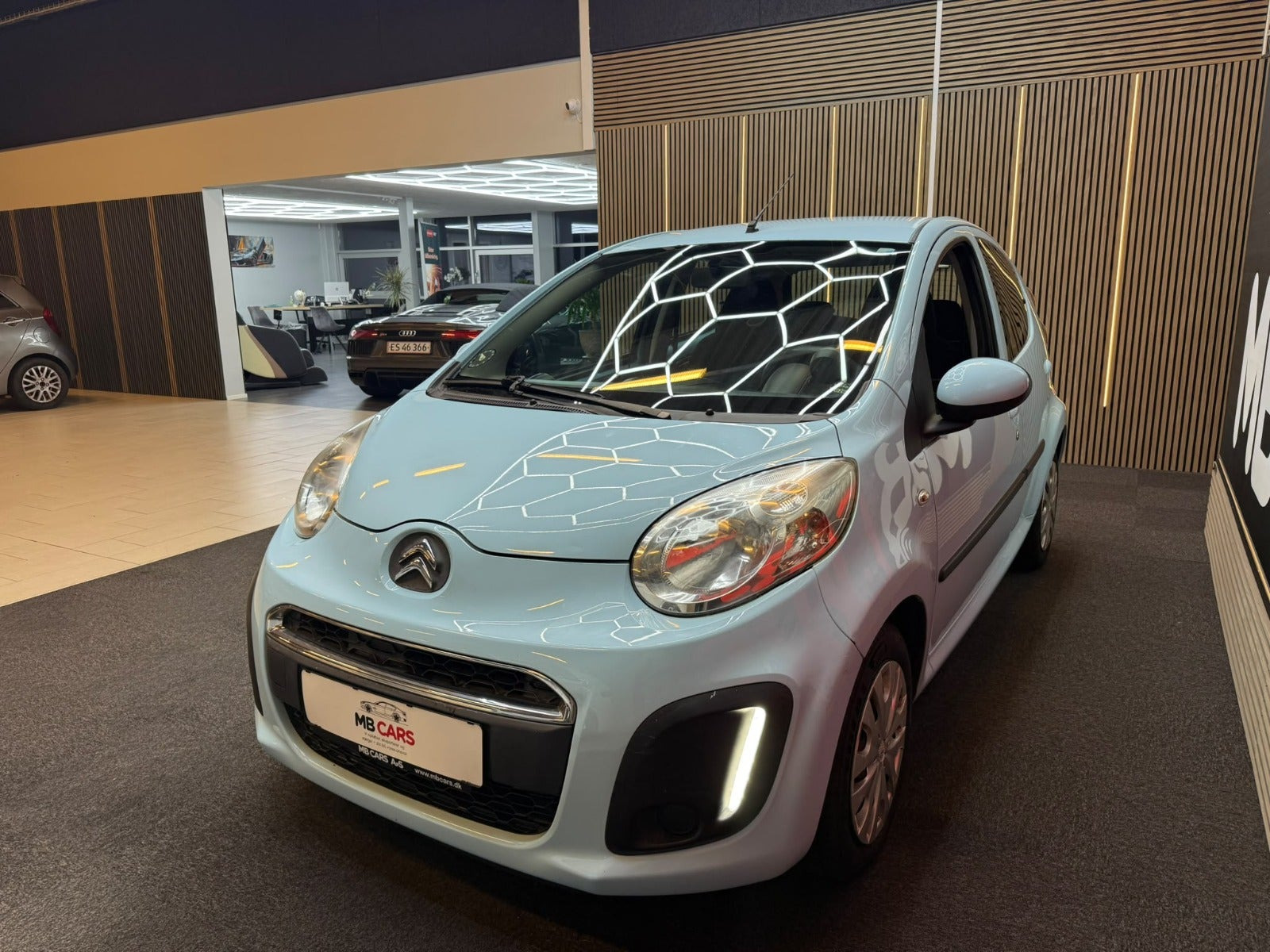 Blå Citroën C1 fra 2013