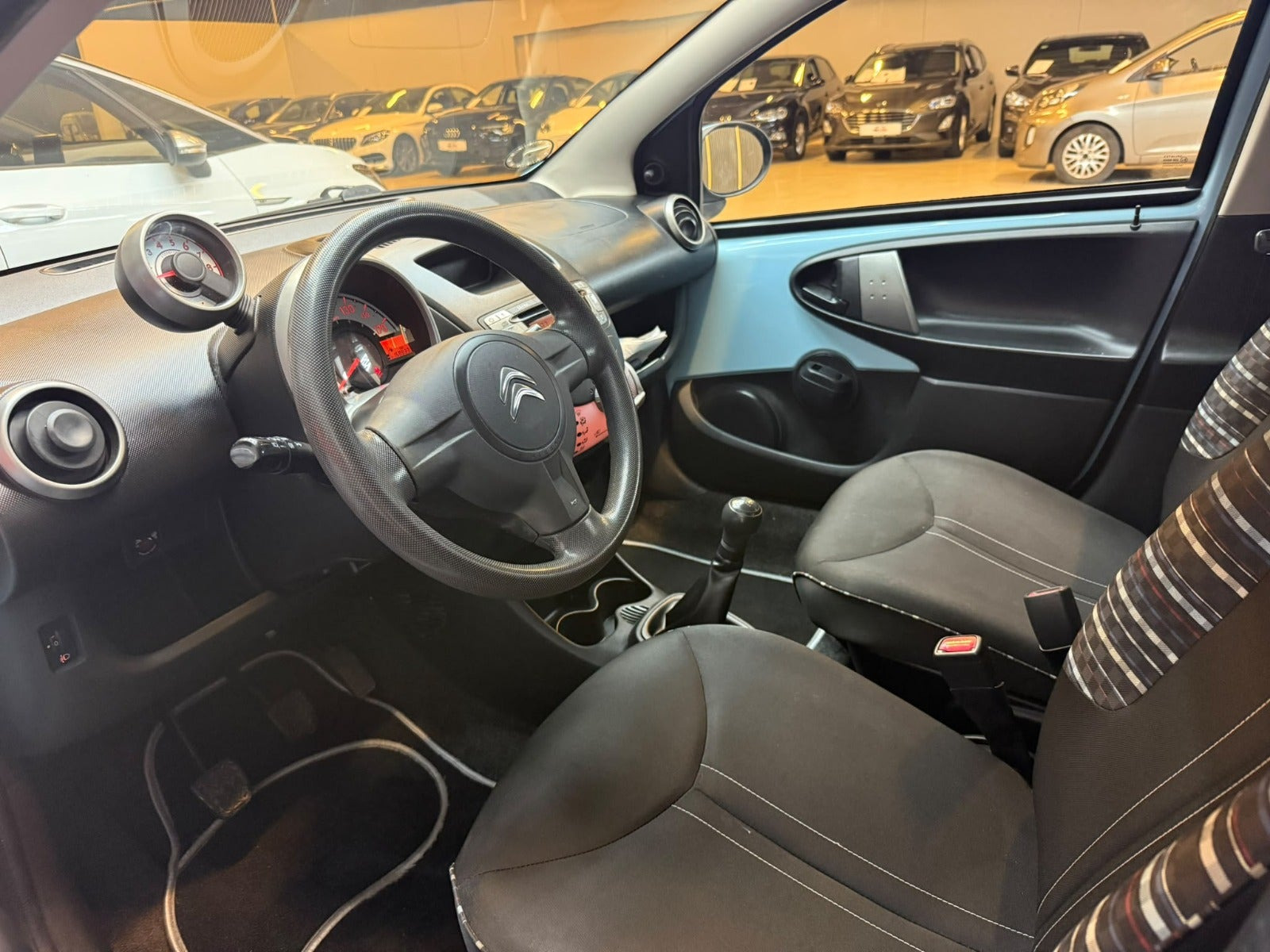 Blå Citroën C1 fra 2013