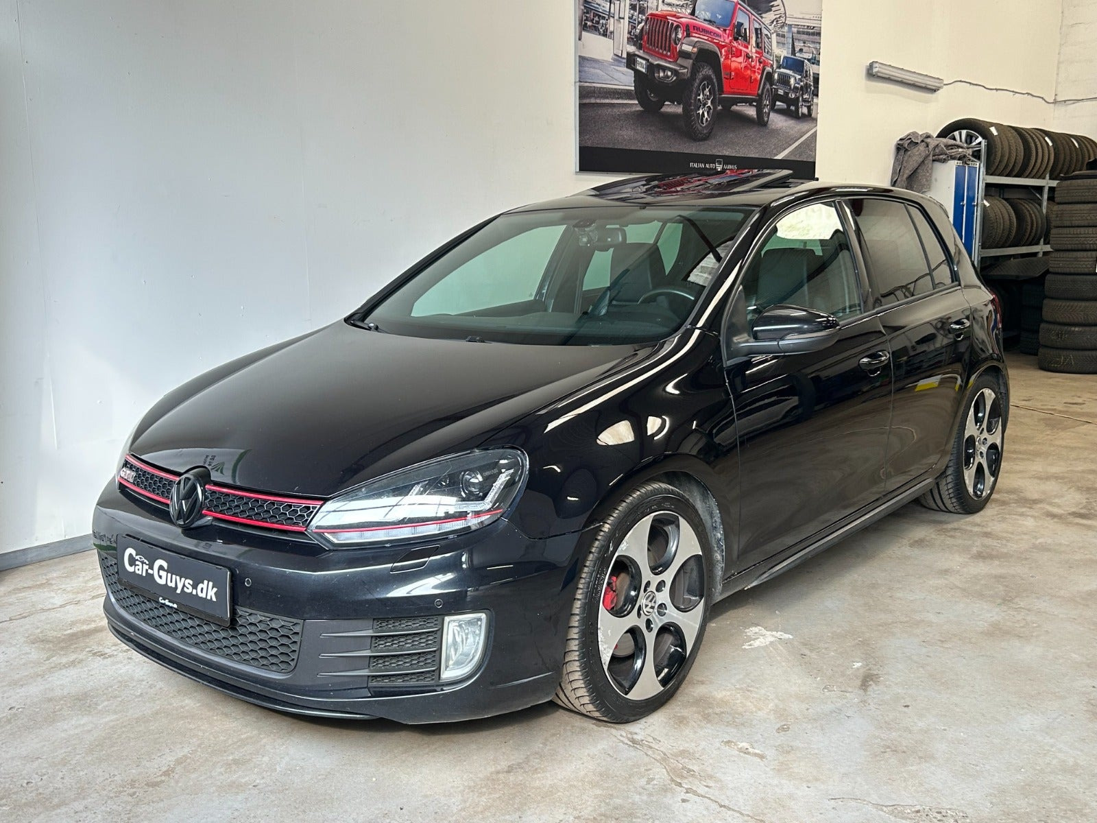 Sort VW Golf VI fra 2011