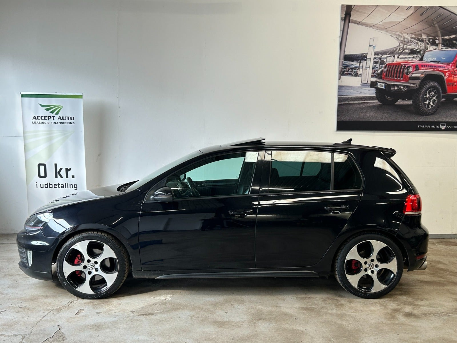 Sort VW Golf VI fra 2011