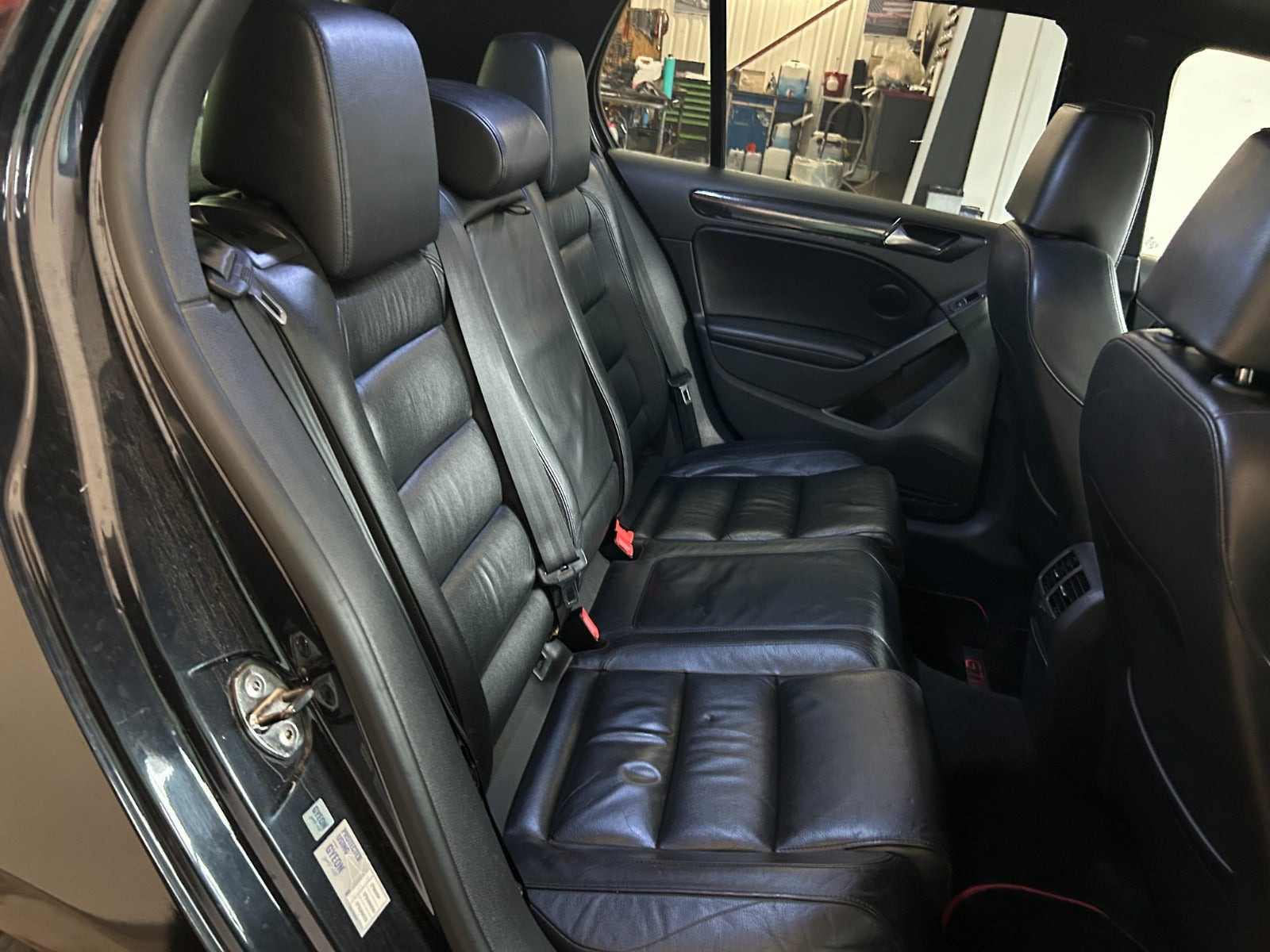 Sort VW Golf VI fra 2011