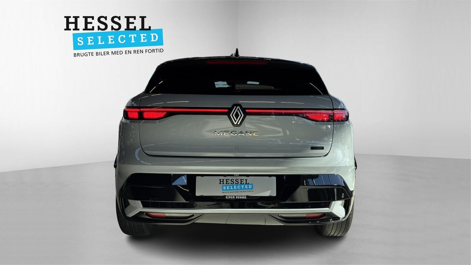 Grå Renault Megane E-Tech fra 2024