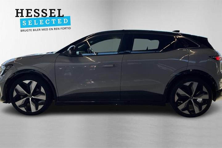 Grå Renault Megane E-Tech fra 2024