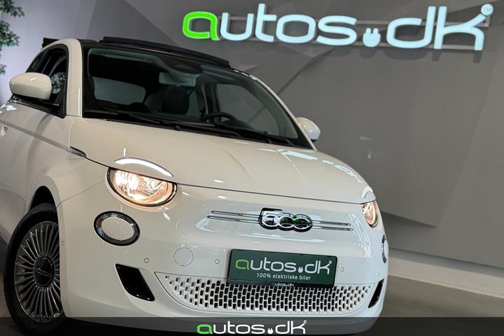 Hvid Fiat 500e fra 2024