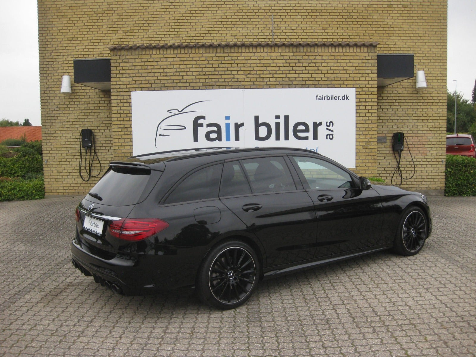 Sort Mercedes C43 fra 2019