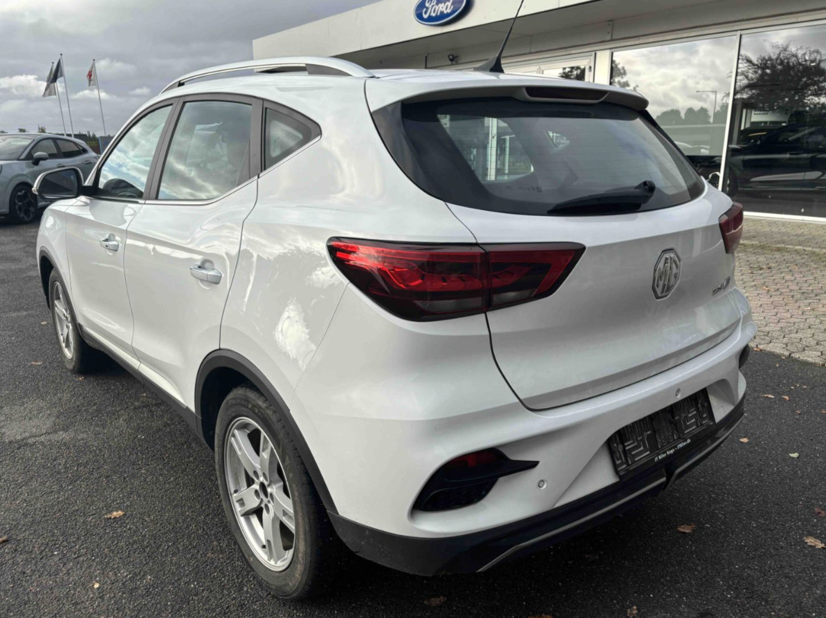 Hvid MG ZS fra 2022