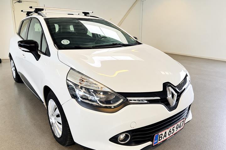 Hvid Renault Clio IV fra 2015