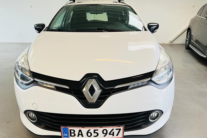 Hvid Renault Clio IV fra 2015