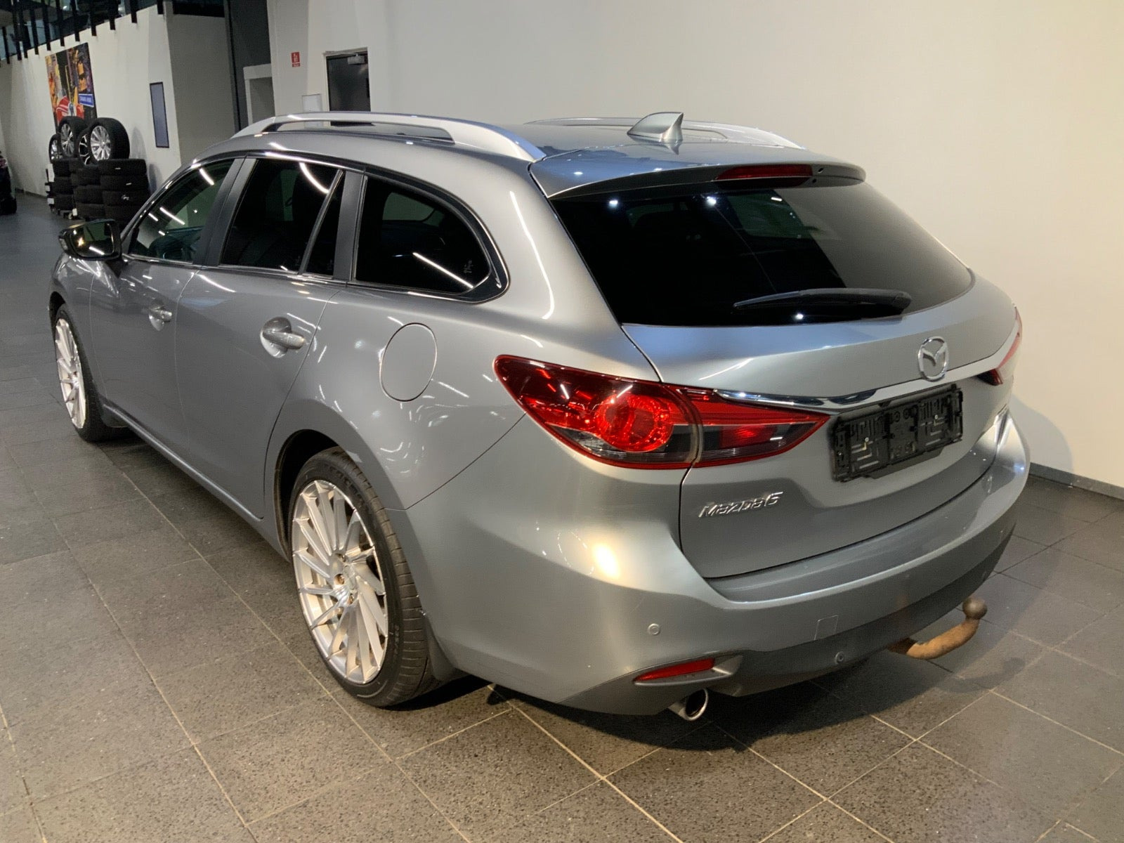 Sølv Mazda 6 fra 2013