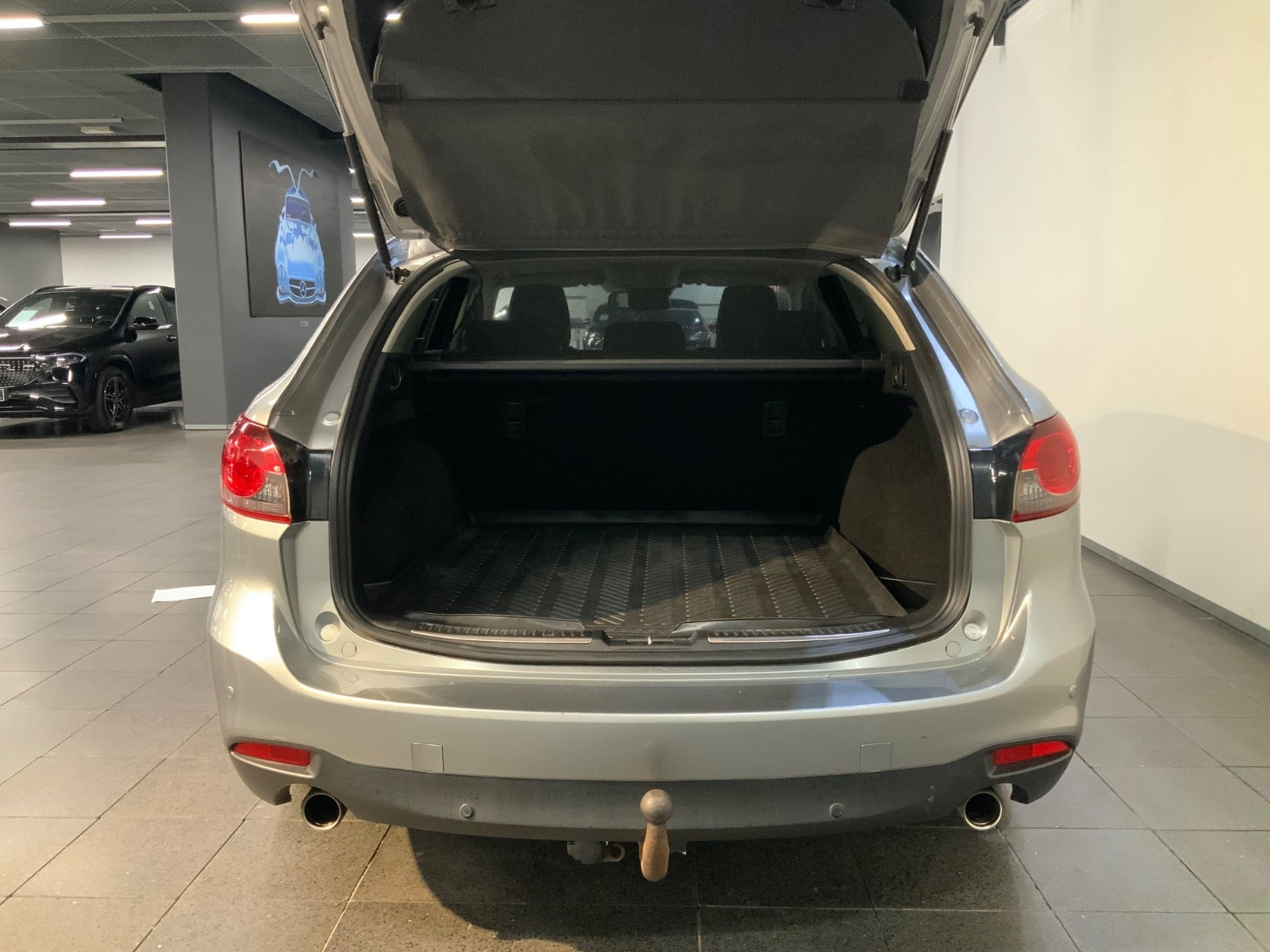 Sølv Mazda 6 fra 2013